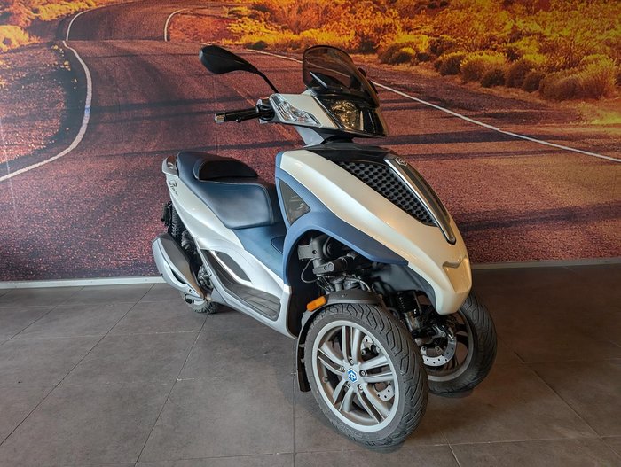 2014 Piaggio Yourban 300 MP3