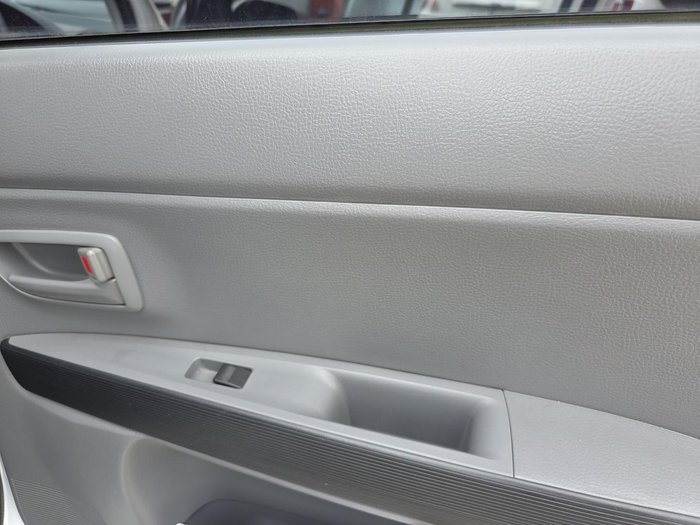 2006 Mazda 2 Neo DY Series 2 Sunlight Silver