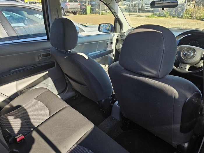 2006 Mazda 2 Neo DY Series 2 Sunlight Silver