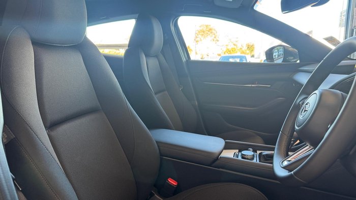 2024 Mazda 3 G20 Evolve