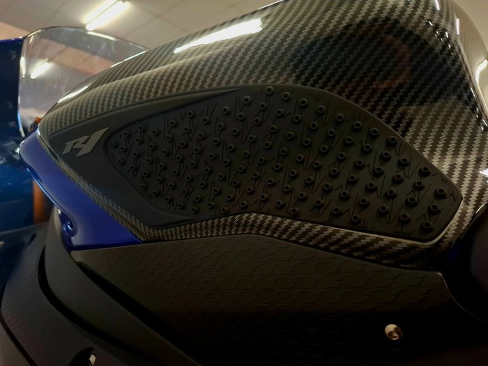 2018 Yamaha YZF-R1 Blue