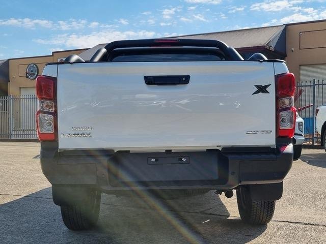 2025 Isuzu D-MAX X-RIDER