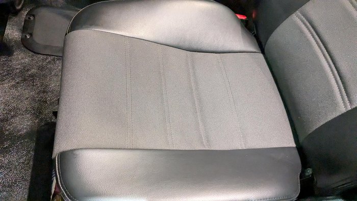 2023 Kenworth T610sar White