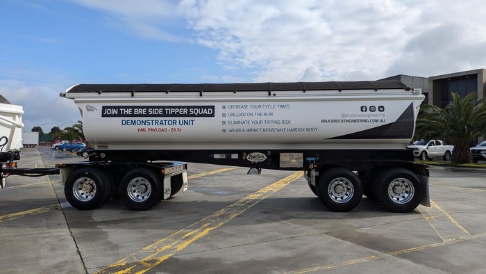 2023 Kenworth T610sar White