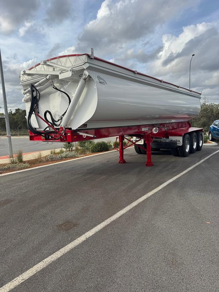 2025 Custom Bruce Rock Engineering Side Tipper