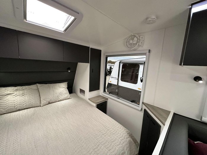 2025 Design RV Odyssey V1-1 18'8