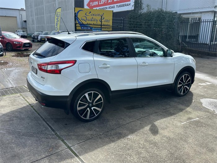 2015 NISSAN QASHQAI Ti