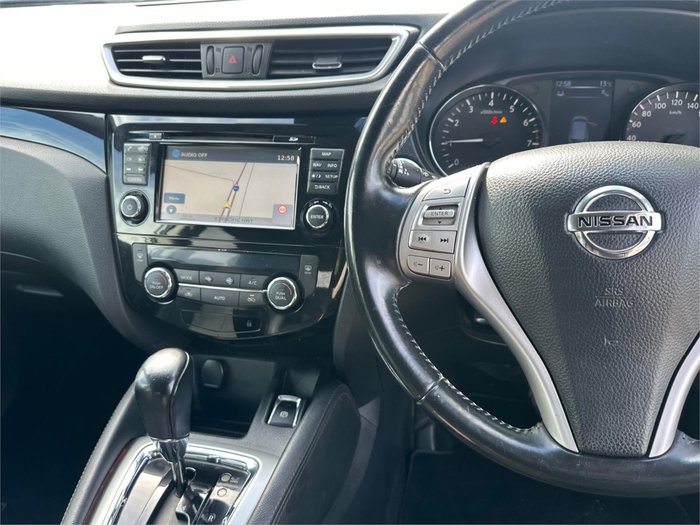 2015 NISSAN QASHQAI Ti