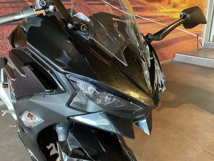 2024 Kawasaki Ninja 500 (EX500G) Ninja Black