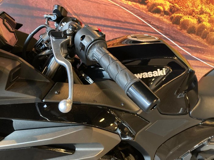 2024 Kawasaki Ninja 500 (EX500G) Ninja Black