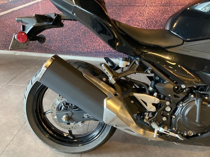 2024 Kawasaki Ninja 500 (EX500G) Ninja Black