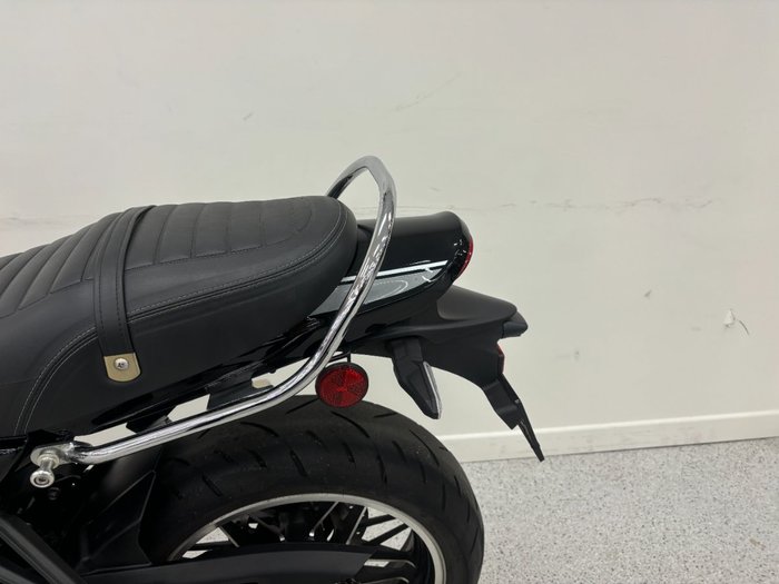 2021 Kawasaki Z900 (ZR900) Black