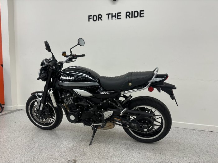 2021 Kawasaki Z900 (ZR900) Black