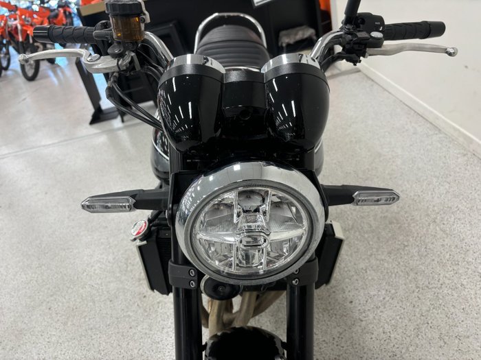 2021 Kawasaki Z900 (ZR900) Black