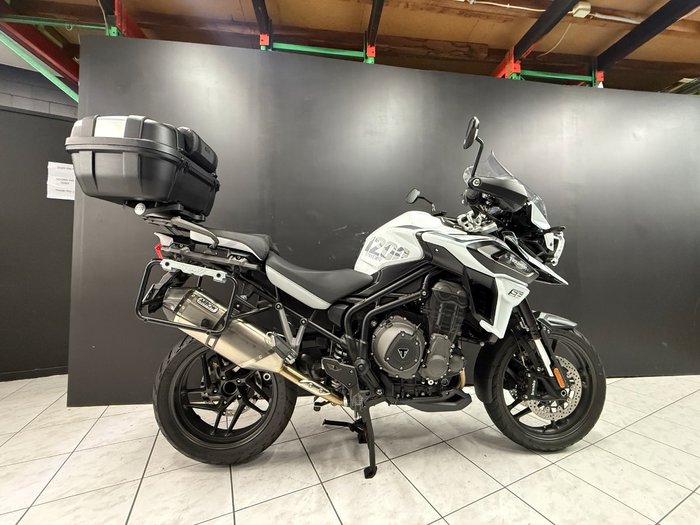 2020 TRIUMPH TIGER 1200 ALPINE White