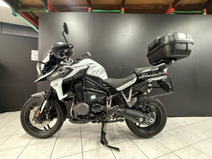 2020 TRIUMPH TIGER 1200 ALPINE White
