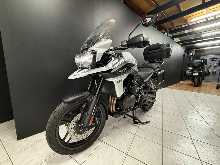 2020 TRIUMPH TIGER 1200 ALPINE White