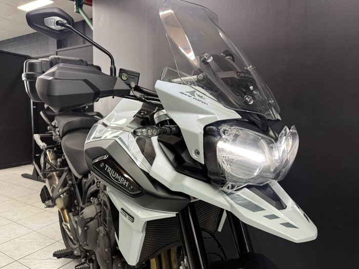 2020 TRIUMPH TIGER 1200 ALPINE White
