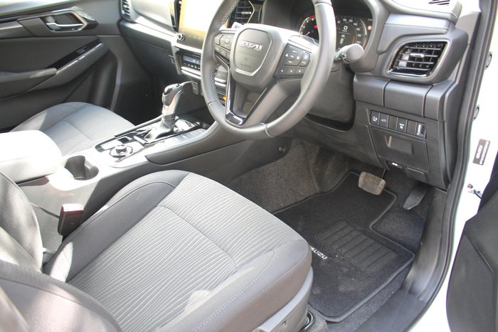 2025 Isuzu MU-X LS-U