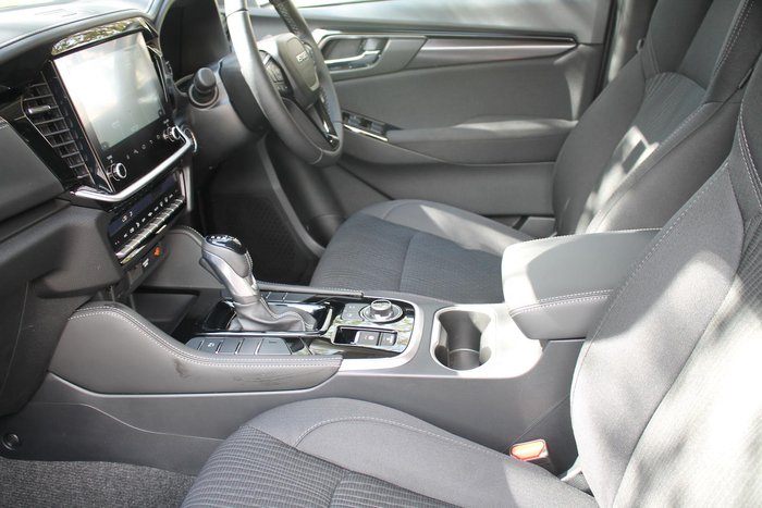 2025 Isuzu MU-X LS-U