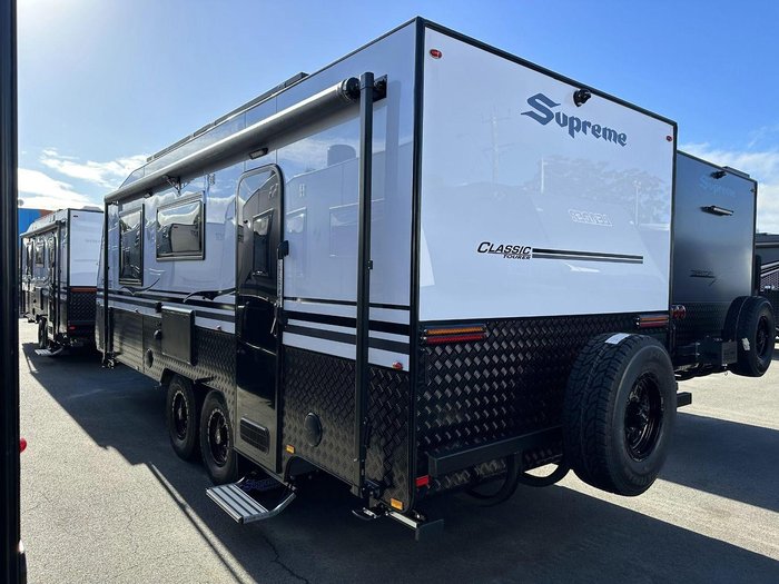 2025 Supreme 2000_R_K1e1_T Classic Tourer 20'