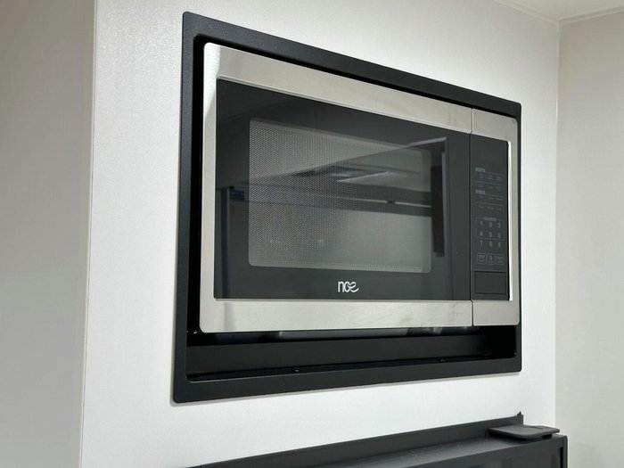 2025 Supreme 1800_R_K1e3_S Classic Tourer 18'