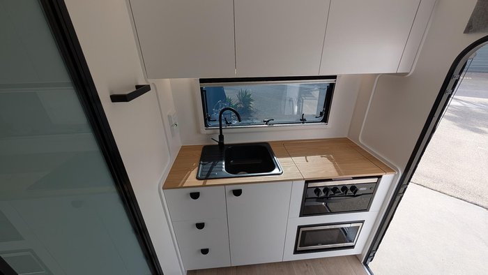 2025 Traveller 13' Destination Cruise