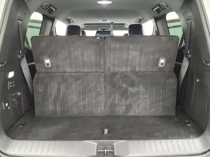 2022 Toyota Landcruiser Sahara FJA300R 4X4 Dual Range Crystal Pearl