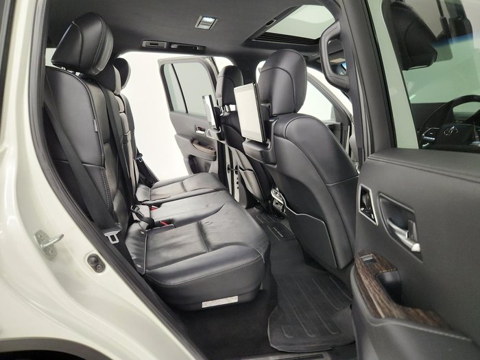 2022 Toyota Landcruiser Sahara FJA300R 4X4 Dual Range Crystal Pearl