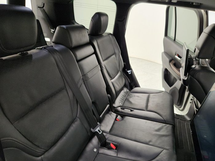2022 Toyota Landcruiser Sahara FJA300R 4X4 Dual Range Crystal Pearl