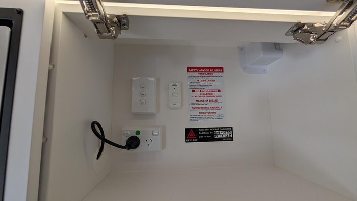 2025 New Age Caravans 15' Manta Ray Escape