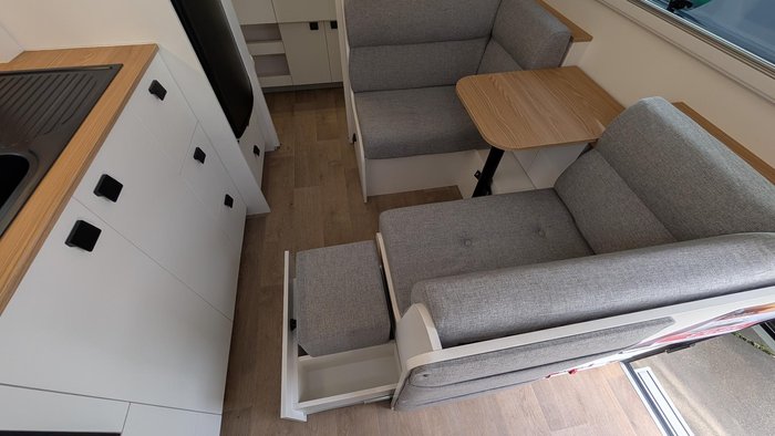 2025 New Age Caravans 15' Manta Ray Escape Save $7,099 Was $70,990