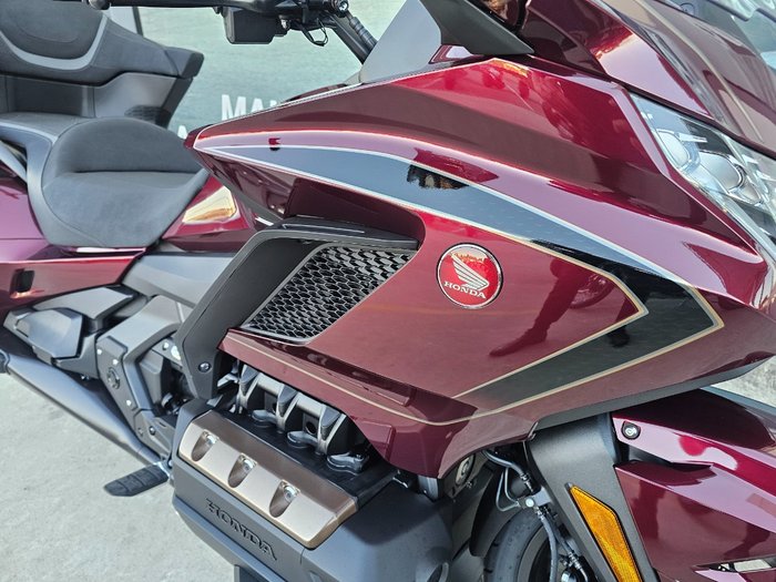 2025 Honda GL1800DA ABS GOLDWING TOUR PRE Red