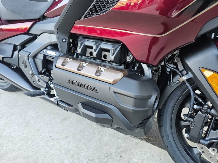 2025 Honda GL1800DA ABS GOLDWING TOUR PRE Red