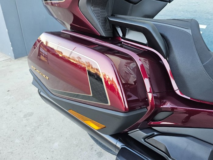 2025 Honda GL1800DA ABS GOLDWING TOUR PRE Red