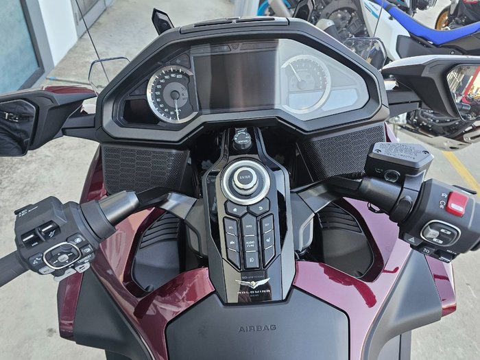 2025 Honda GL1800DA ABS GOLDWING TOUR PRE Red