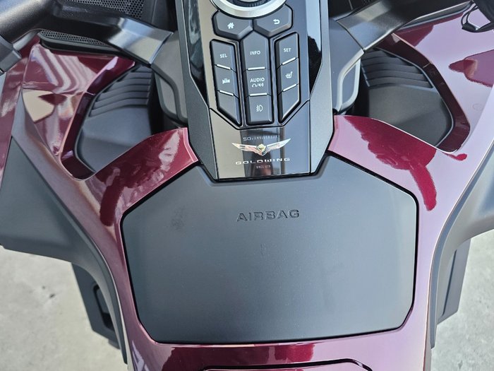 2025 Honda GL1800DA ABS GOLDWING TOUR PRE Red