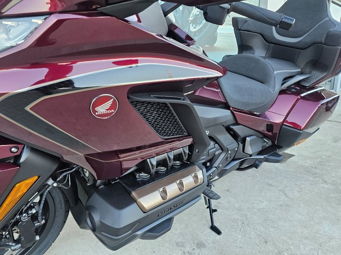 2025 Honda GL1800DA ABS GOLDWING TOUR PRE Red