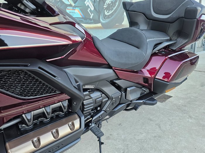 2025 Honda GL1800DA ABS GOLDWING TOUR PRE Red