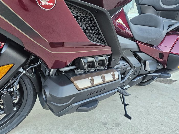 2025 Honda GL1800DA ABS GOLDWING TOUR PRE Red