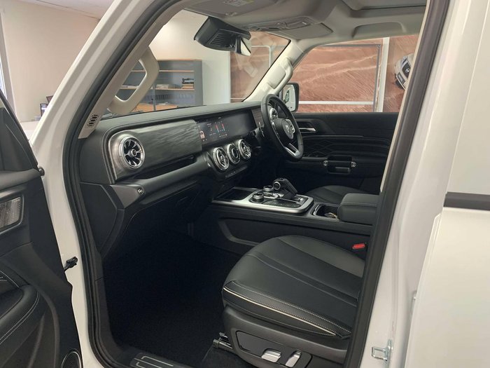 2025 GWM Tank 300 Ultra P01 4X4 On Demand Pearl White