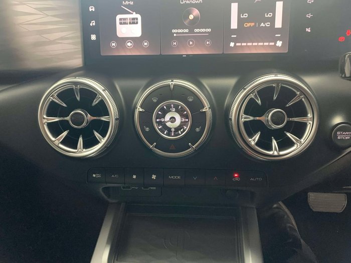 2025 GWM Tank 300 Ultra P01 4X4 On Demand Pearl White