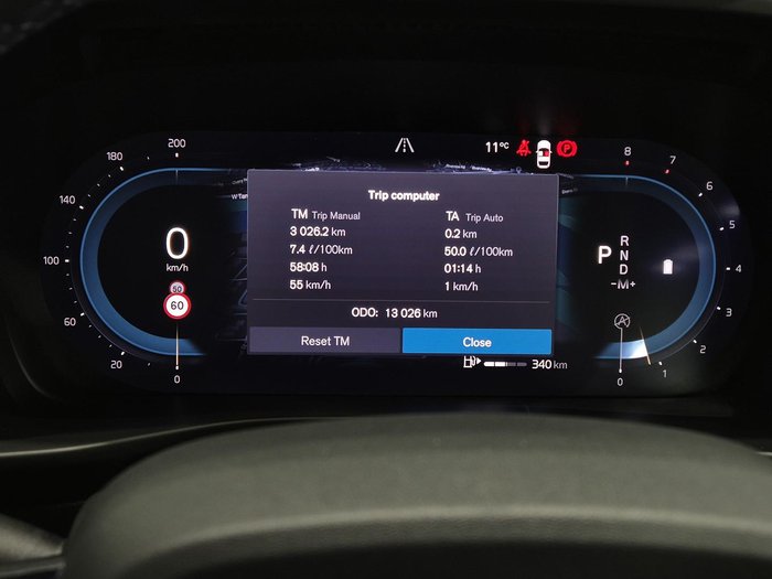 2024 Volvo XC40 Ultimate B4 Dark MY24 AWD Silver Dawn