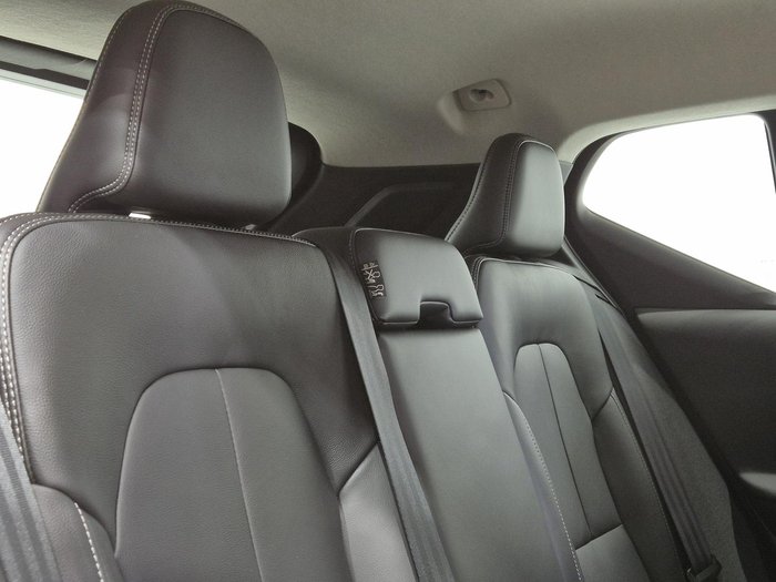 2024 Volvo XC40 Ultimate B4 Dark MY24 AWD Silver Dawn