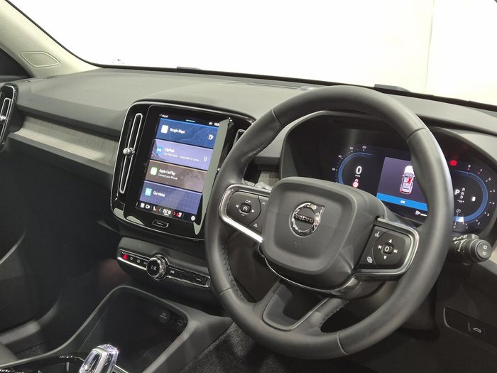 2024 Volvo XC40 Ultimate B4 Dark MY24 AWD Silver Dawn