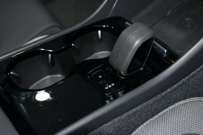 2024 Volvo C40 Recharge Twin MY24 AWD Crystal White