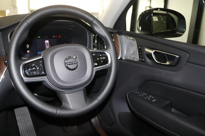 2023 Volvo XC60 Ultimate B5 Bright MY23 AWD Platinum Grey