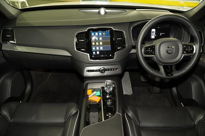 2024 Volvo XC90 Recharge Ultimate T8 Plug-In Hybrid MY24 AWD Crystal White