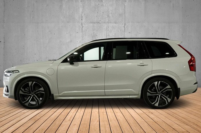 2024 Volvo XC90 Recharge Ultimate T8 Plug-In Hybrid MY24 AWD Crystal White
