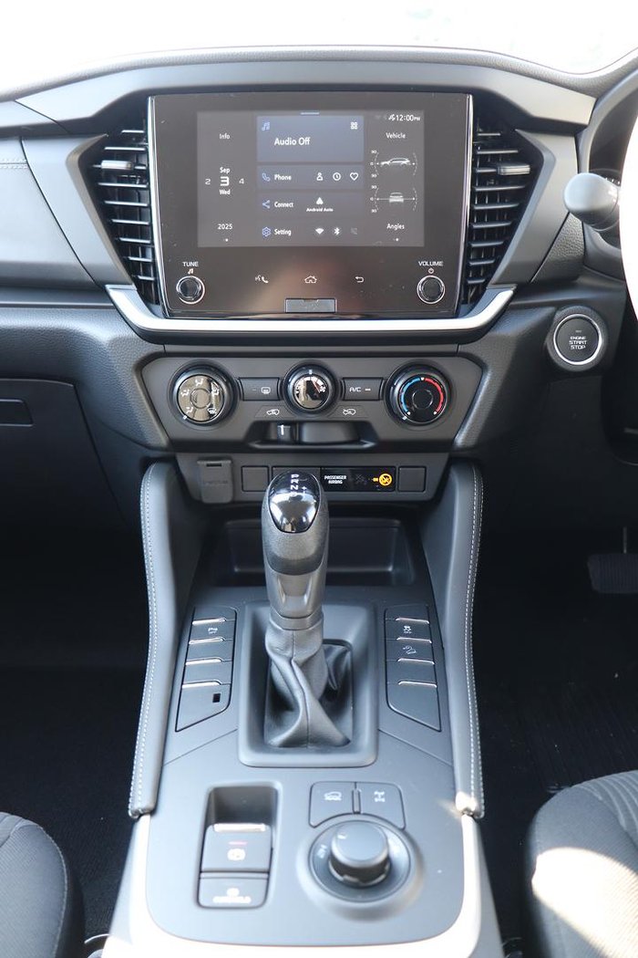 2025 Isuzu MU-X LS-M